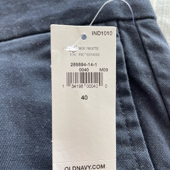 Old Navy NWT Mens Slim Chino Shorts - Picture 4 of 4